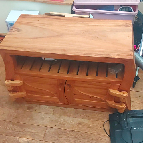 Solid oak brown freestanding - solid,