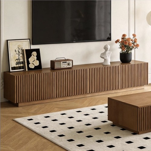 Media unit with - tv, cable